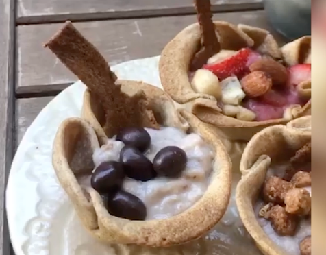 Capelinas Veganas de Helado con Cucharita Comestible