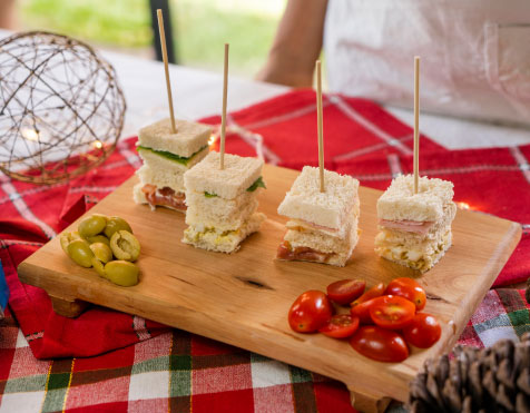 Pinchos de Sándwich