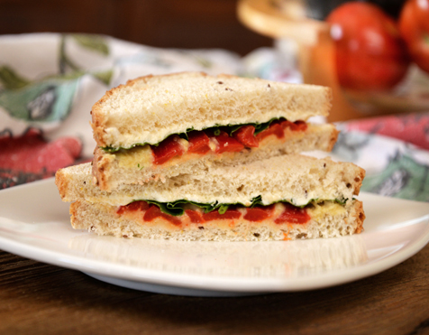 Sandwich Vegetariano de Morrón asado y Espinaca