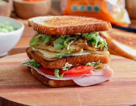 Sándwich de Pollo by Paco Almeida