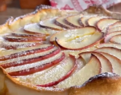Tarta de Crema Pastelera y Manzanas
