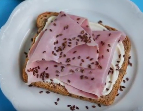 Tostada mañanera con Jamón